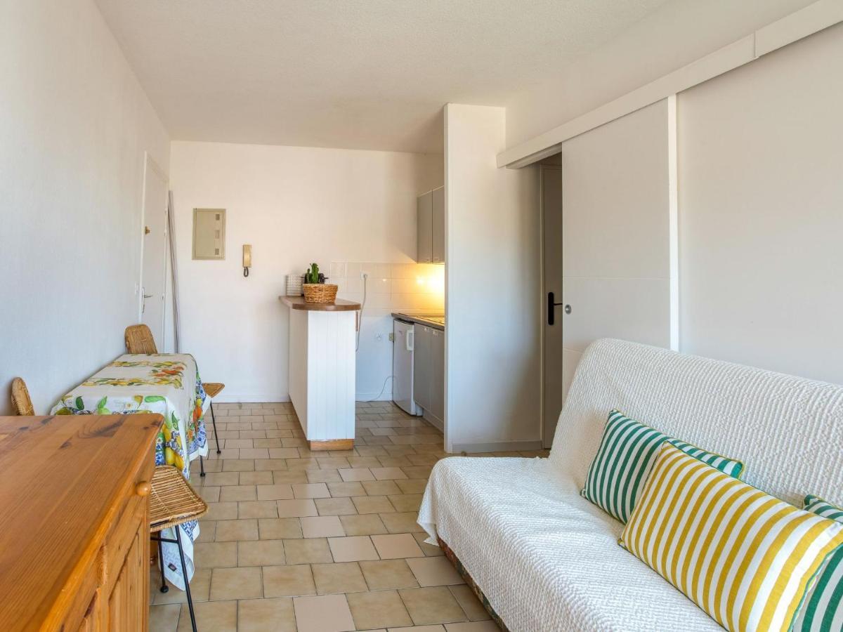 Apartment Saint James-13 By Interhome Le Lavandou Exterior foto
